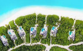 Hideaway Beach Resort & Spa Maldives 5*