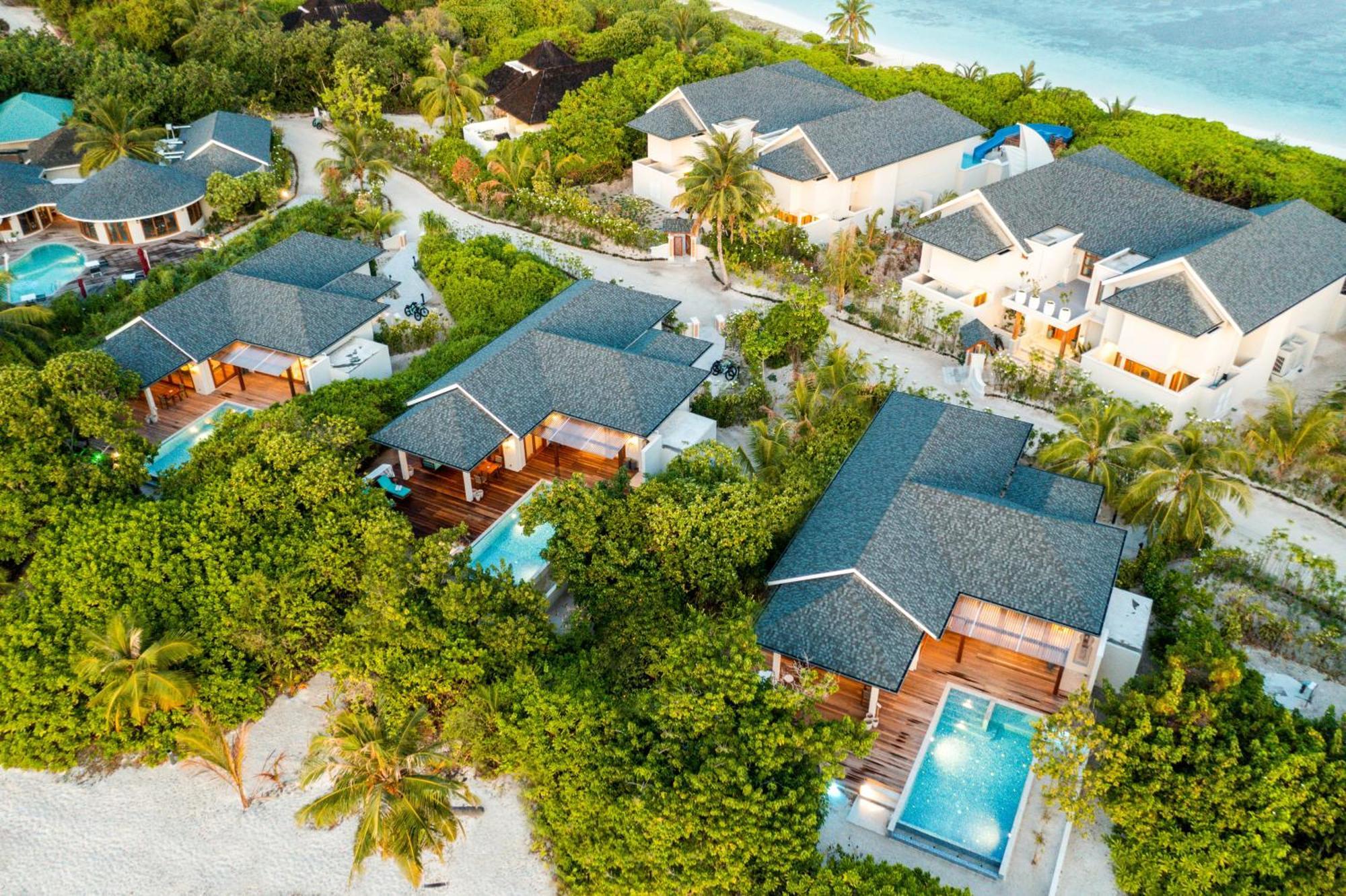Hideaway Beach Resort & Spa Dhidhdhoo  Exterior photo