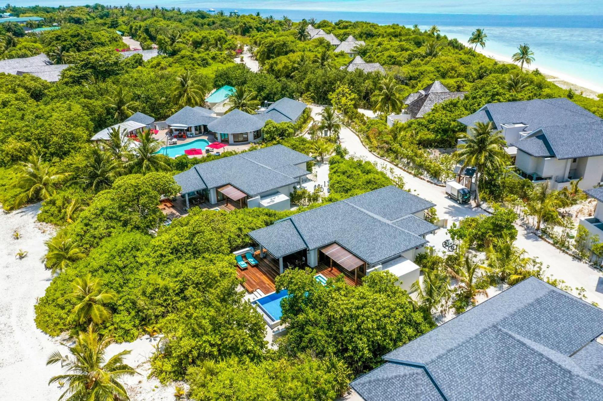 Hideaway Beach Resort & Spa Dhidhdhoo  Exterior photo