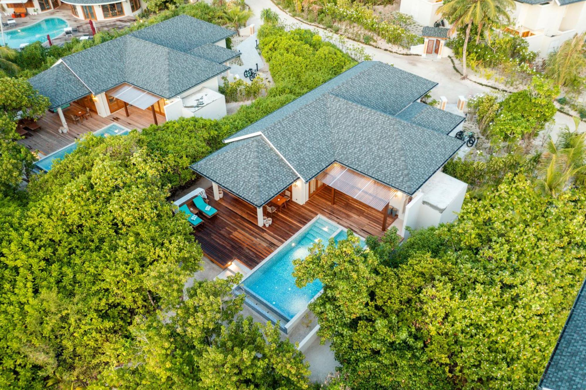 Hideaway Beach Resort & Spa Dhidhdhoo  Exterior photo