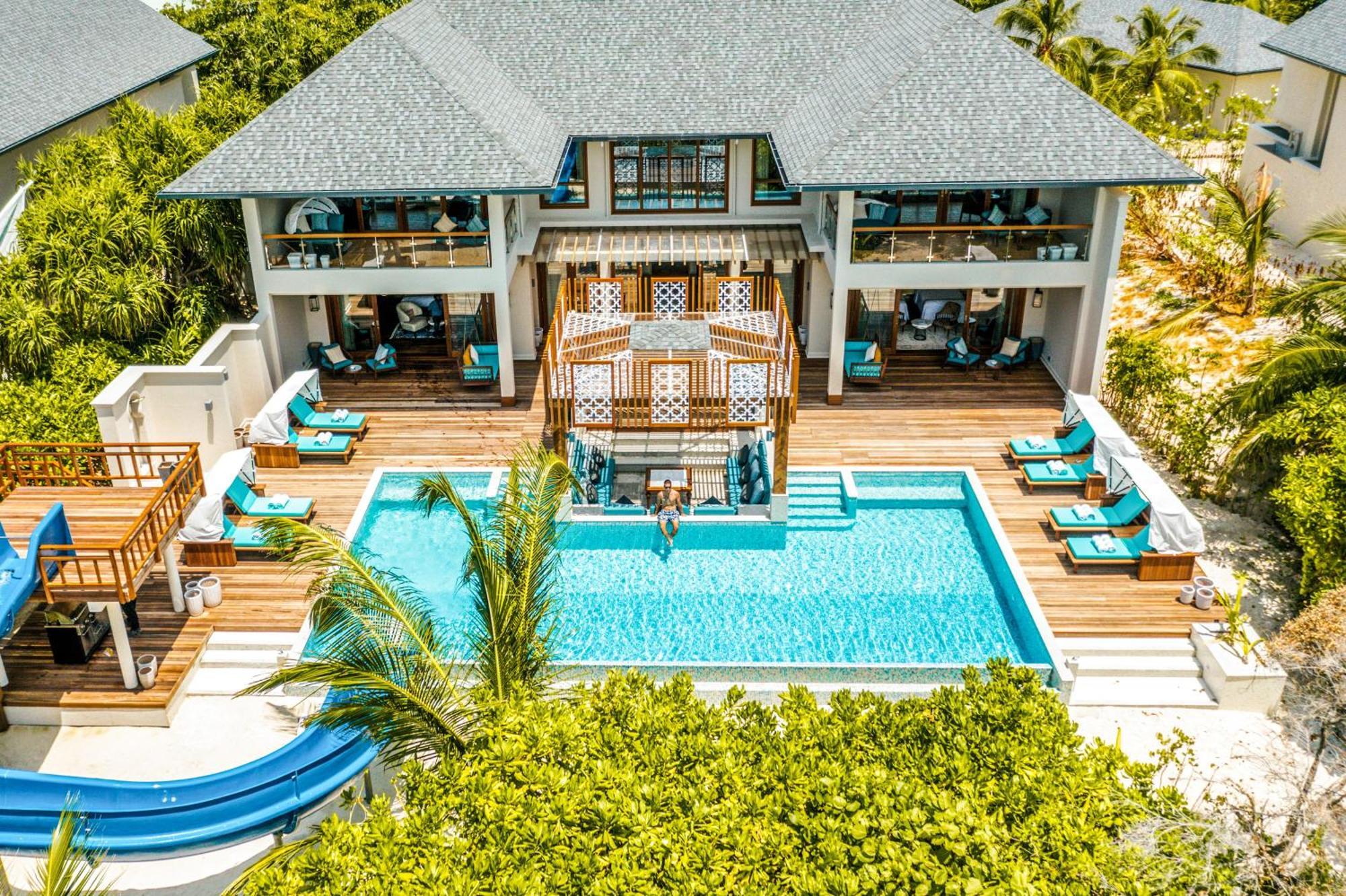 Hideaway Beach Resort & Spa Dhidhdhoo  Exterior photo