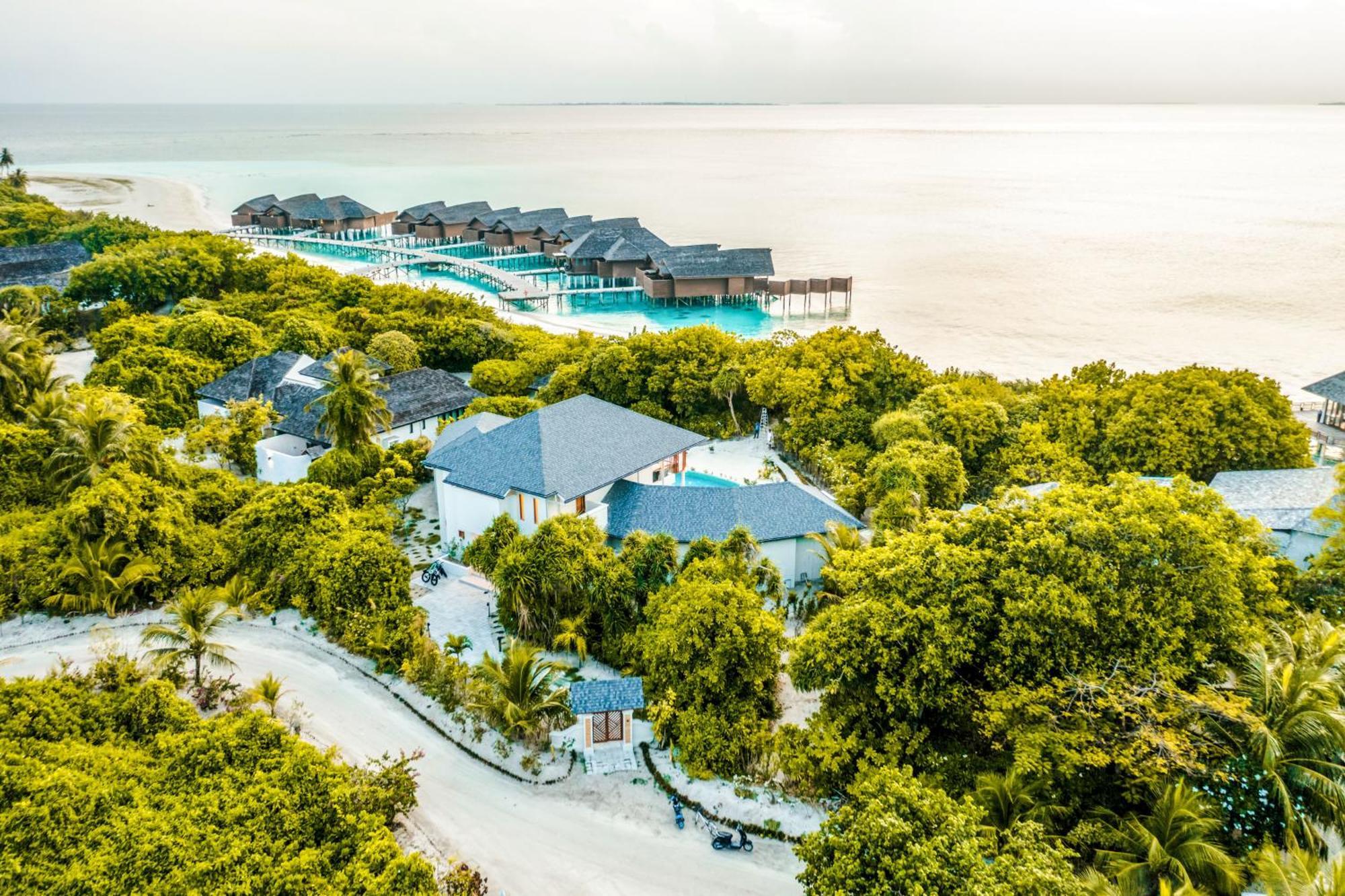 Hideaway Beach Resort & Spa Dhidhdhoo  Exterior photo