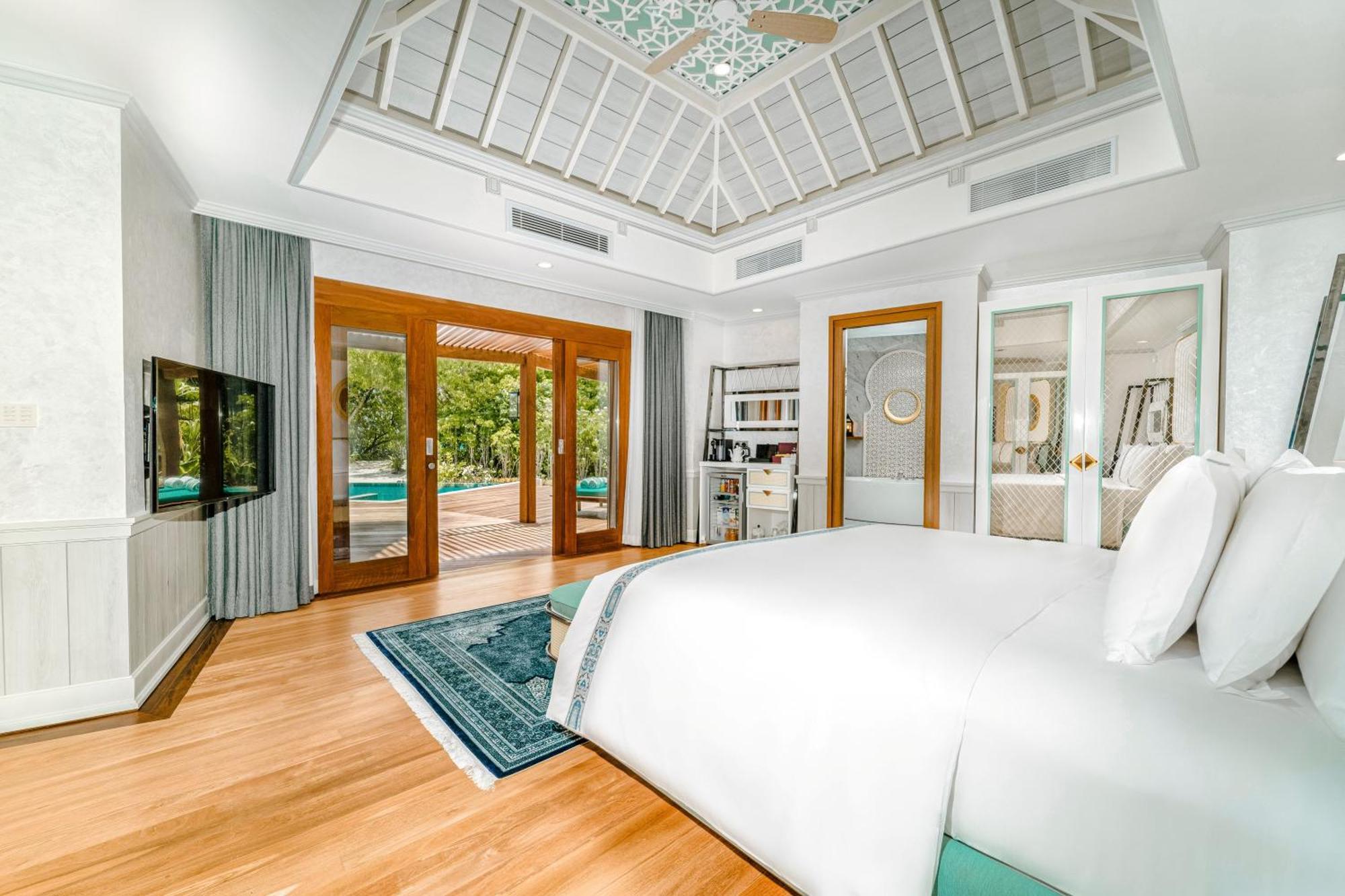 Hideaway Beach Resort & Spa Dhidhdhoo  Exterior photo